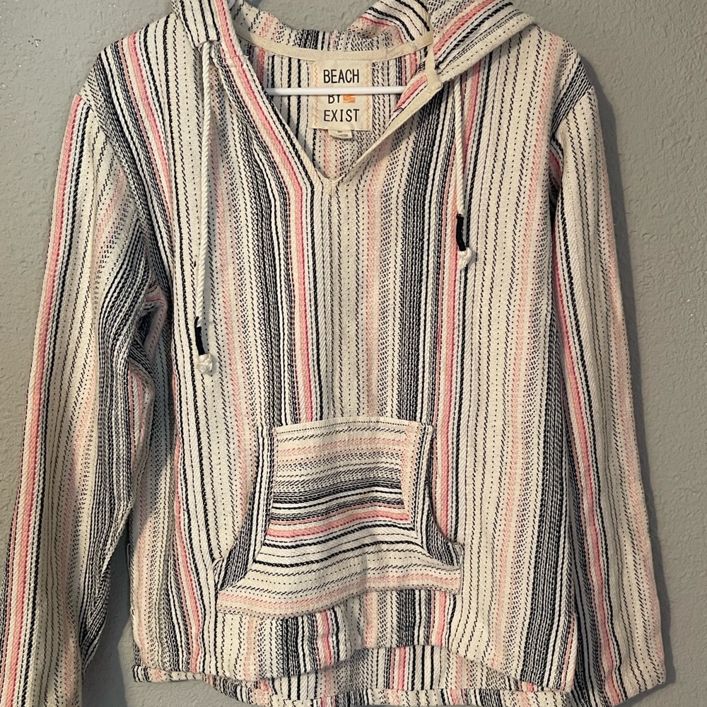 Light weight striped hoodie
